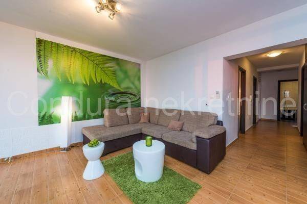 Apartman na moru, Prodaja, Nin, Zaton