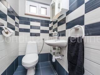 Apartman na moru, Prodaja, Nin, Zaton