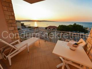 Apartman na moru, Prodaja, Vir, Vir