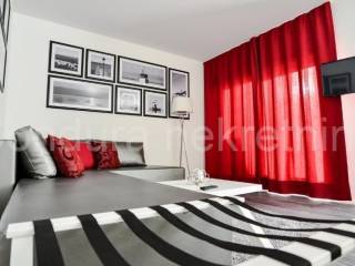 Apartman na moru, Prodaja, Vir, Vir