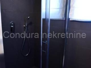Apartman na moru, Prodaja, Vir, Vir