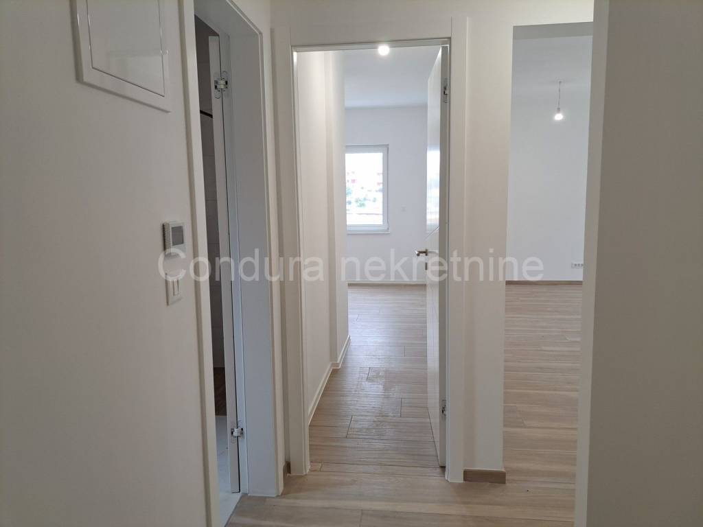 Apartman na moru, Prodaja, Povljana, Povljana
