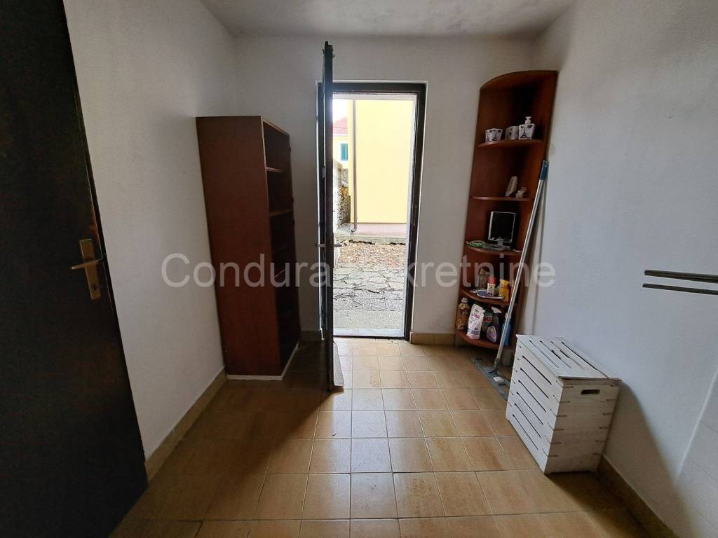 Dvojna kuća, Prodaja, Privlaka, Privlaka