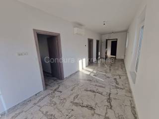 Apartman s okućnicom, Prodaja, Vir, Vir