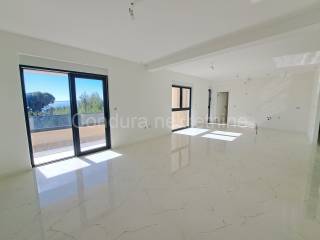 Apartman na moru, Prodaja, Privlaka, Privlaka