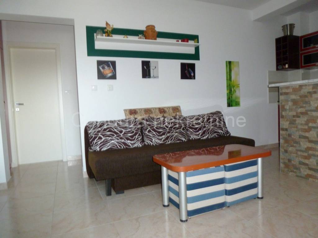 Apartman na moru, Prodaja, Nin, Nin