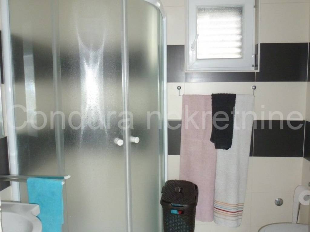 Apartman na moru, Prodaja, Nin, Nin