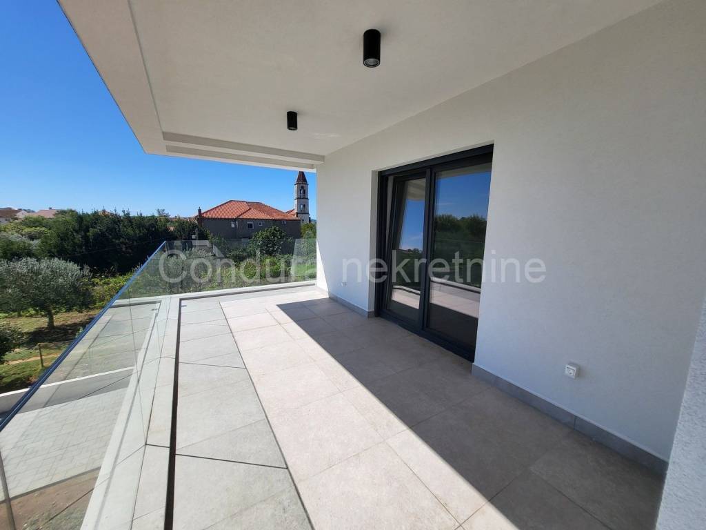 Apartman na moru, Prodaja, Privlaka, Privlaka