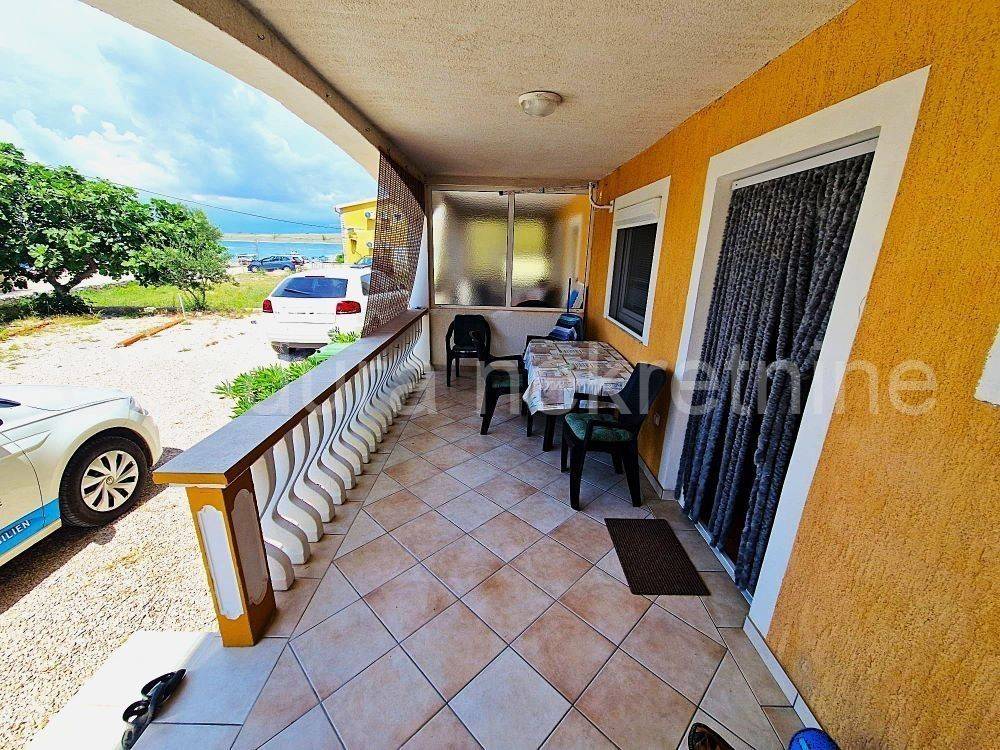 Apartman na moru, Prodaja, Vir, Vir