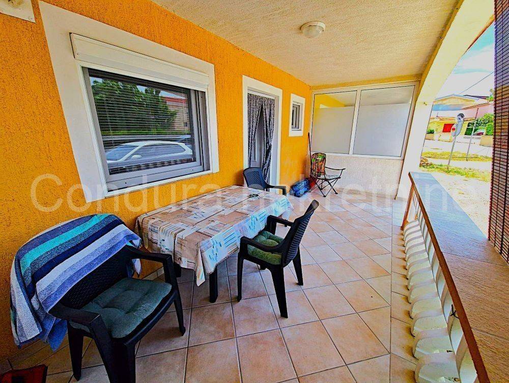 Apartman na moru, Prodaja, Vir, Vir