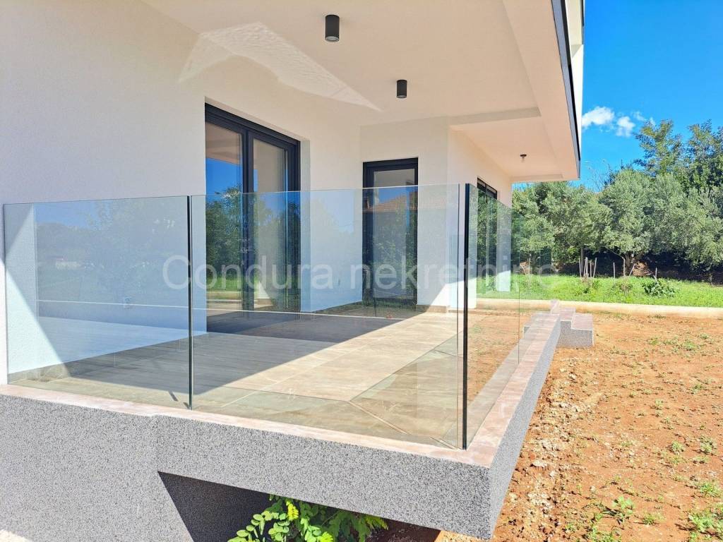 Apartman na moru, Prodaja, Privlaka, Privlaka