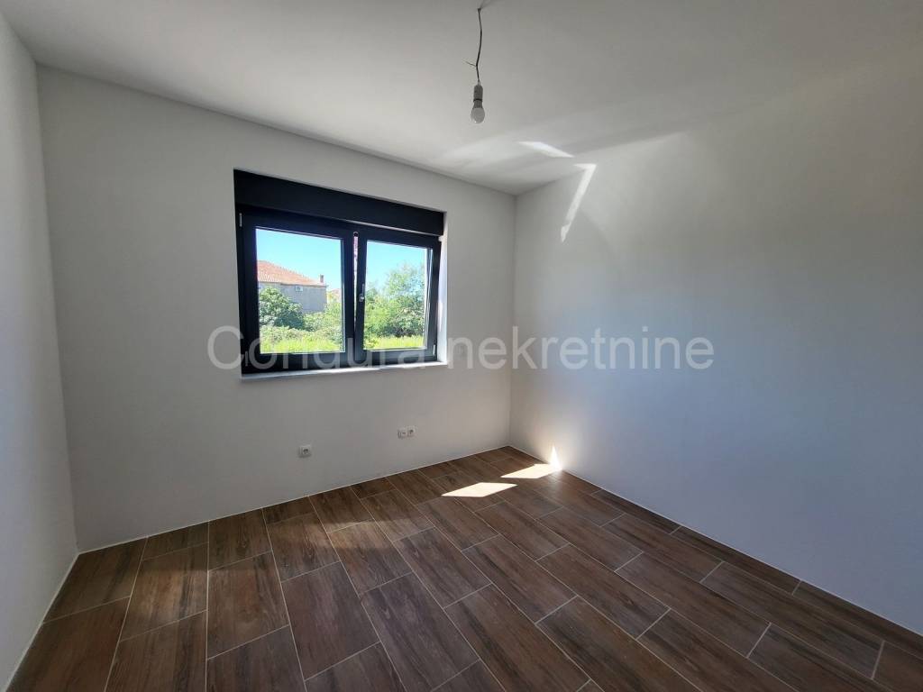 Apartman na moru, Prodaja, Privlaka, Privlaka