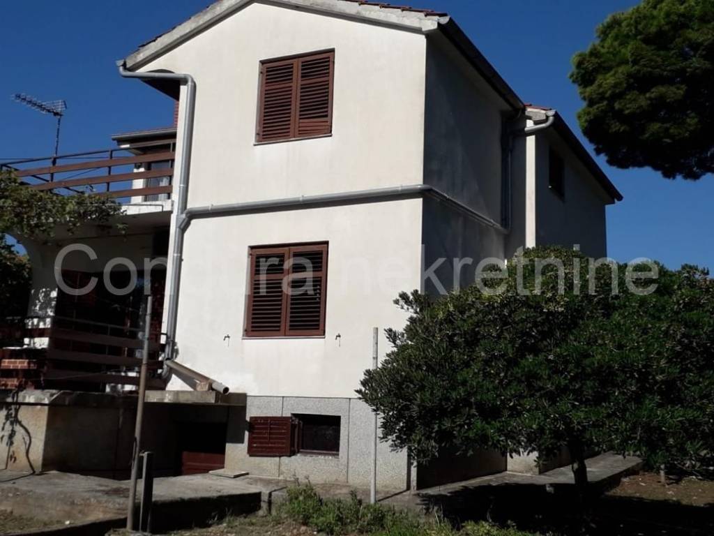 Apartmanska kuća, Prodaja, Preko, Ugljan