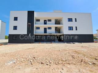 Apartman na moru, Prodaja, Nin, Nin