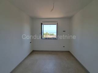 Apartman na moru, Prodaja, Nin, Nin