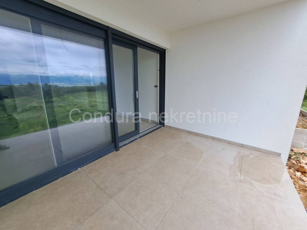 Apartman na moru, Prodaja, Nin, Nin