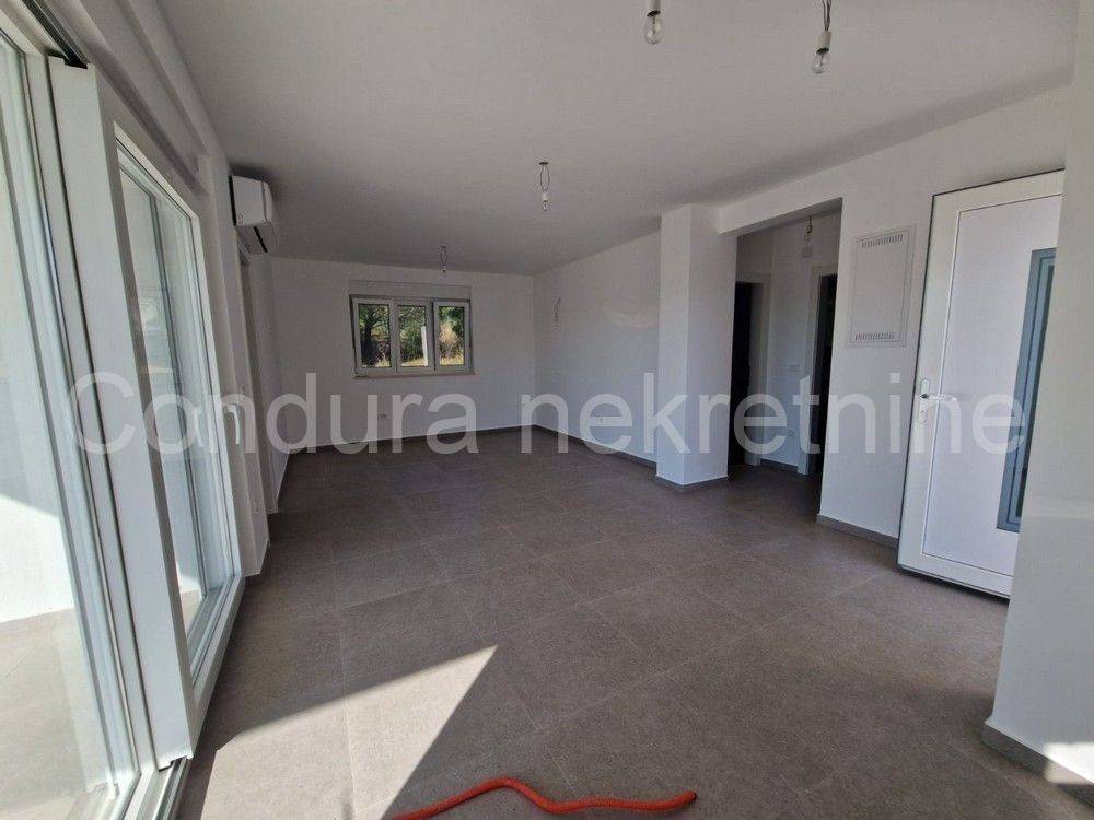 Apartman s okućnicom, Prodaja, Posedarje, Posedarje