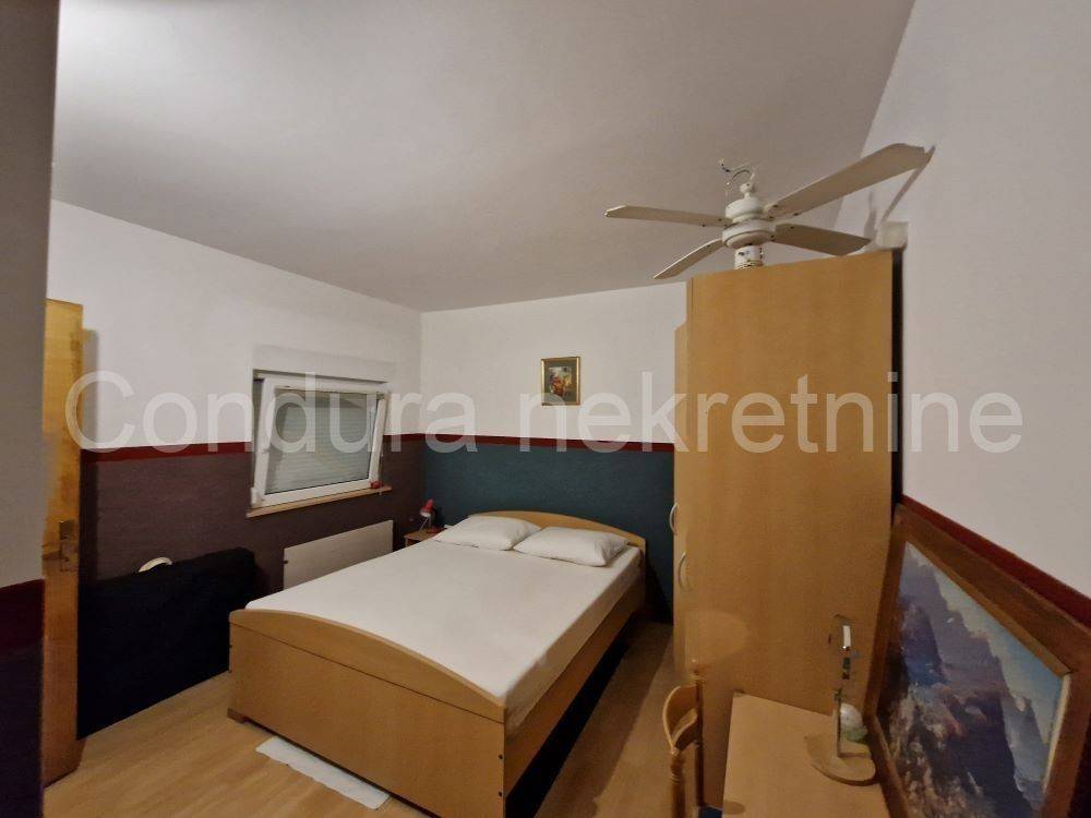 Apartman na moru, Prodaja, Vir, Vir
