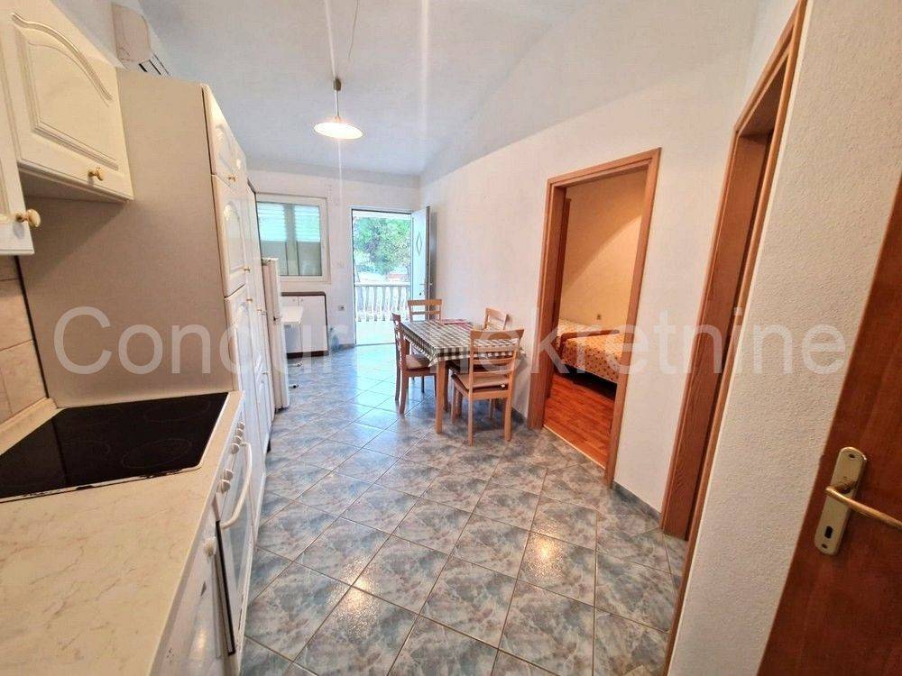 Apartman na moru, Prodaja, Vir, Vir