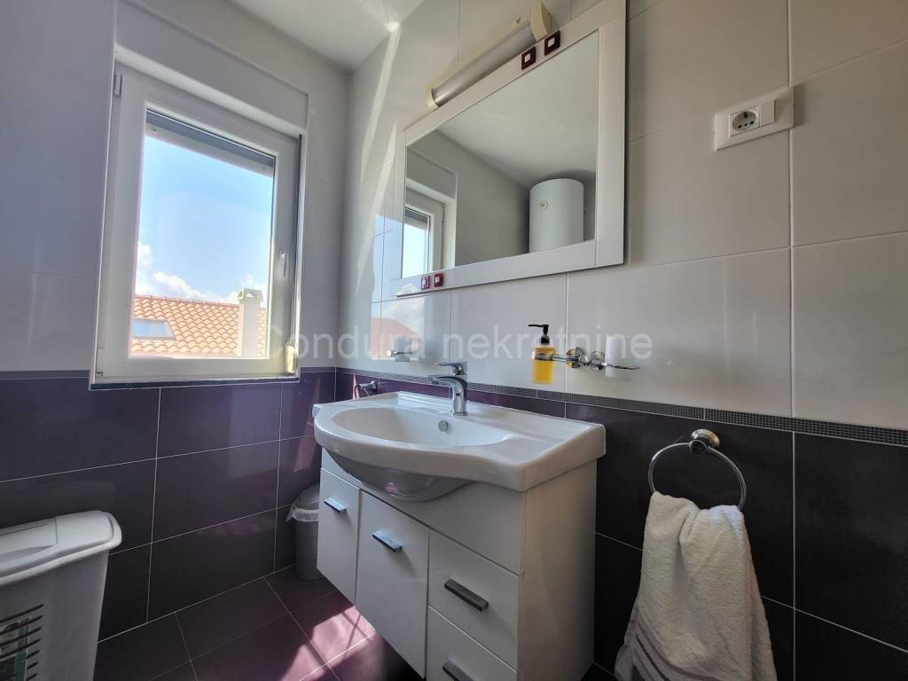 Apartman na moru, Prodaja, Privlaka, Privlaka