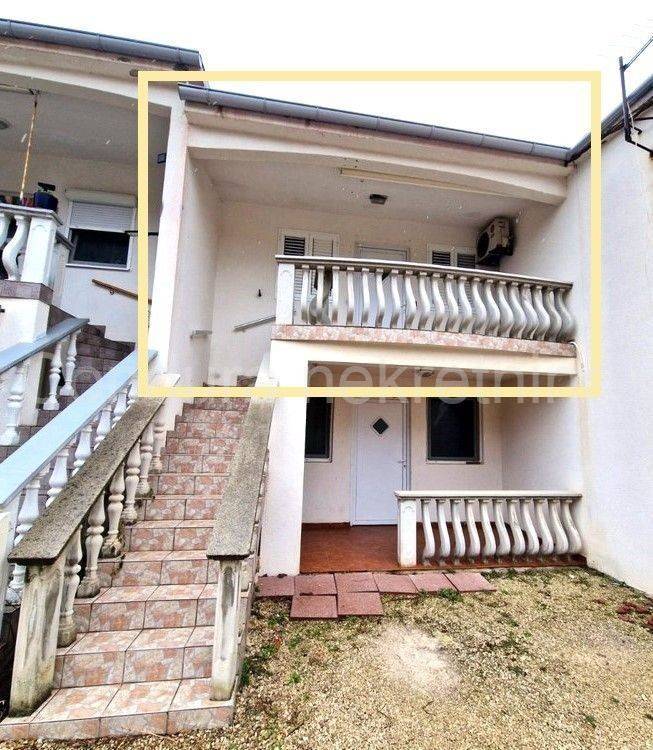 Apartman na moru, Prodaja, Vir, Vir