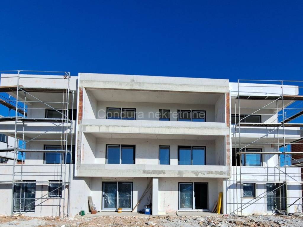 Apartman na moru, Prodaja, Privlaka, Privlaka