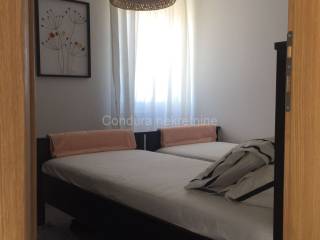 Apartman na moru, Prodaja, Nin, Nin