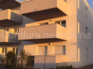 Apartman na moru, Prodaja, Nin, Nin