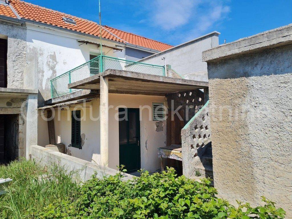 Kuća u nizu, Prodaja, Privlaka, Privlaka