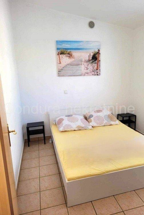 Apartman na moru, Prodaja, Vir, Vir