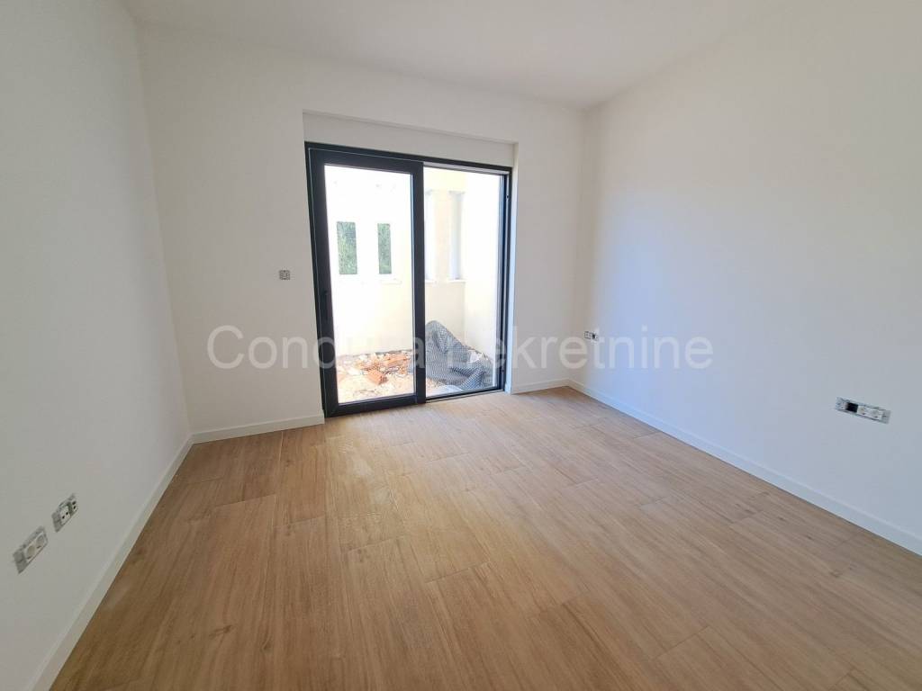 Apartman na moru, Prodaja, Privlaka, Privlaka