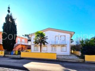 Apartmanska kuća, Prodaja, Vir, Vir