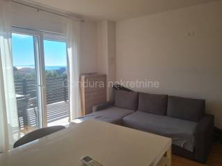 Apartman na moru, Prodaja, Vir, Vir