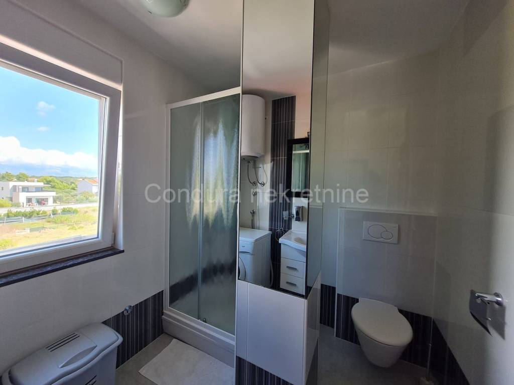 Apartman na moru, Prodaja, Privlaka, Privlaka