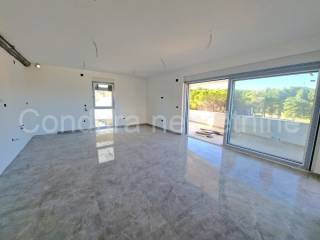 Apartman na moru, Prodaja, Vir, Vir