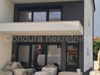 Poslovna zgrada, Prodaja, Pag, Pag