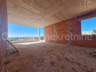 Apartman na moru, Prodaja, Vir, Vir