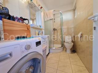 Apartman na moru, Prodaja, Vir, Vir