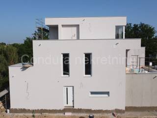 Apartman na moru, Prodaja, Privlaka, Privlaka