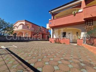 Apartman na moru, Prodaja, Vir, Vir