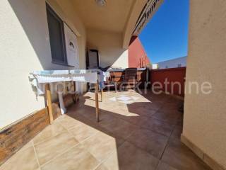 Apartman na moru, Prodaja, Vir, Vir