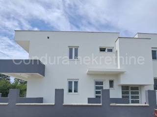 Apartman na moru, Prodaja, Privlaka, Privlaka