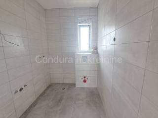 Apartman na moru, Prodaja, Privlaka, Privlaka