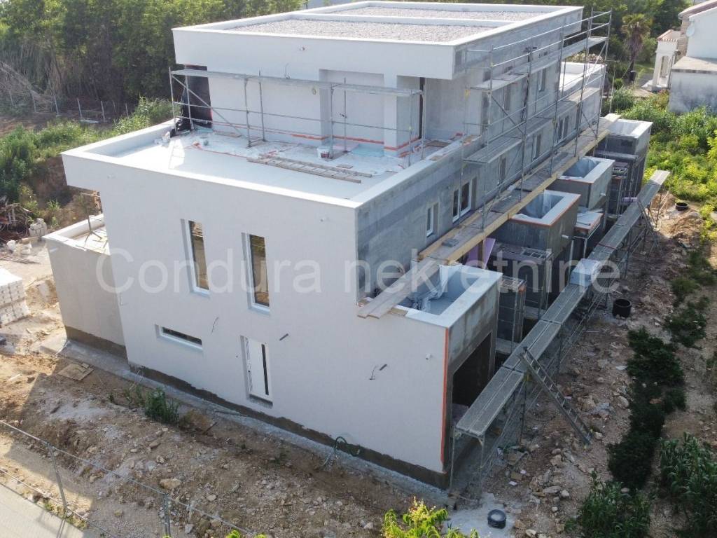 Apartman na moru, Prodaja, Privlaka, Privlaka