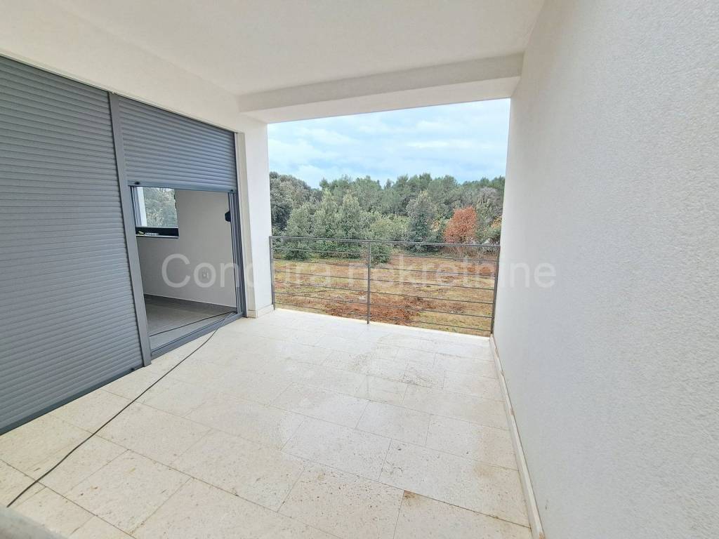 Apartman na moru, Prodaja, Nin, Zaton