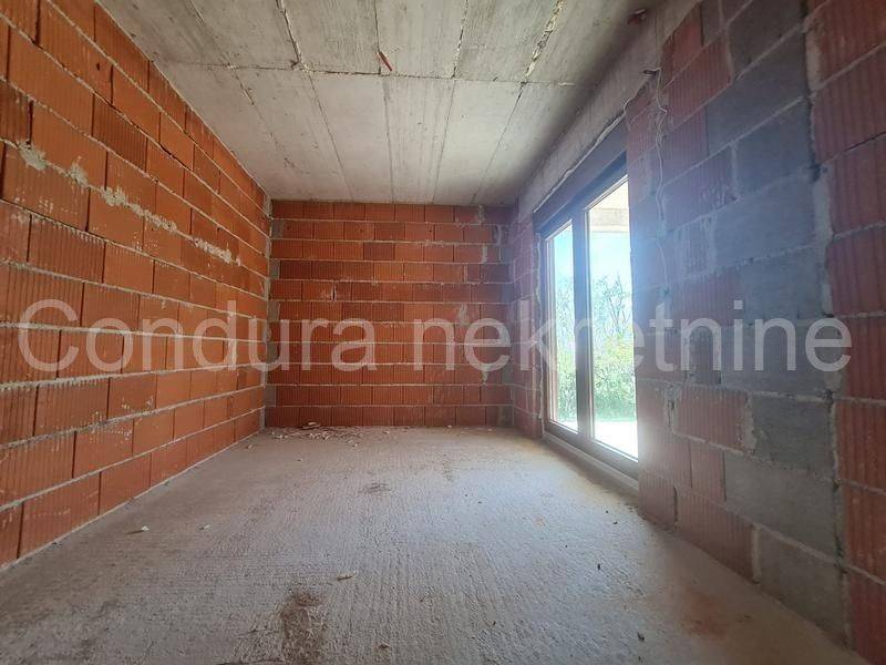 Luksuzna vila, Prodaja, Privlaka, Privlaka