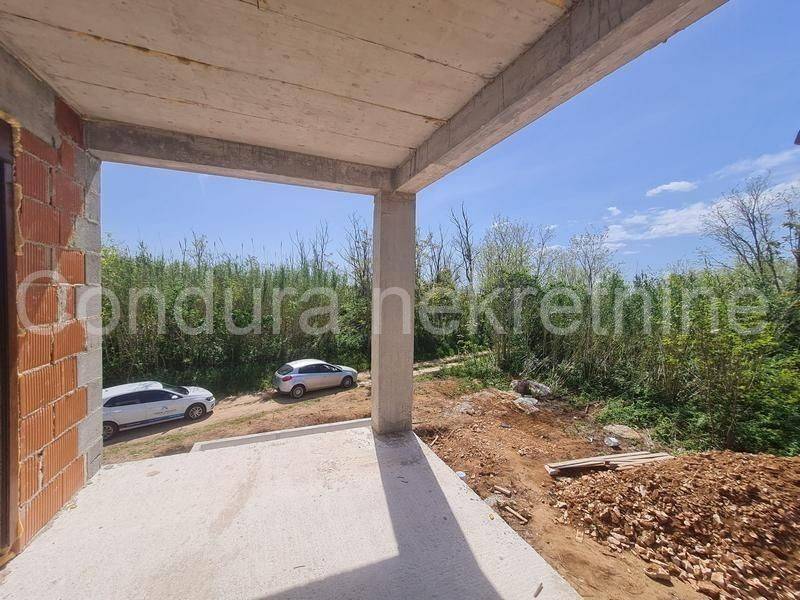 Luksuzna vila, Prodaja, Privlaka, Privlaka