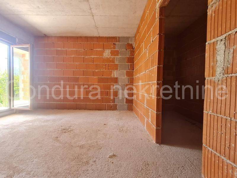 Luksuzna vila, Prodaja, Privlaka, Privlaka