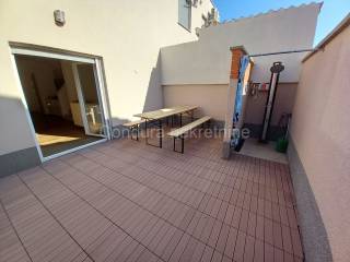 Apartman na moru, Prodaja, Nin, Nin