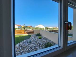 Apartman na moru, Prodaja, Povljana, Povljana